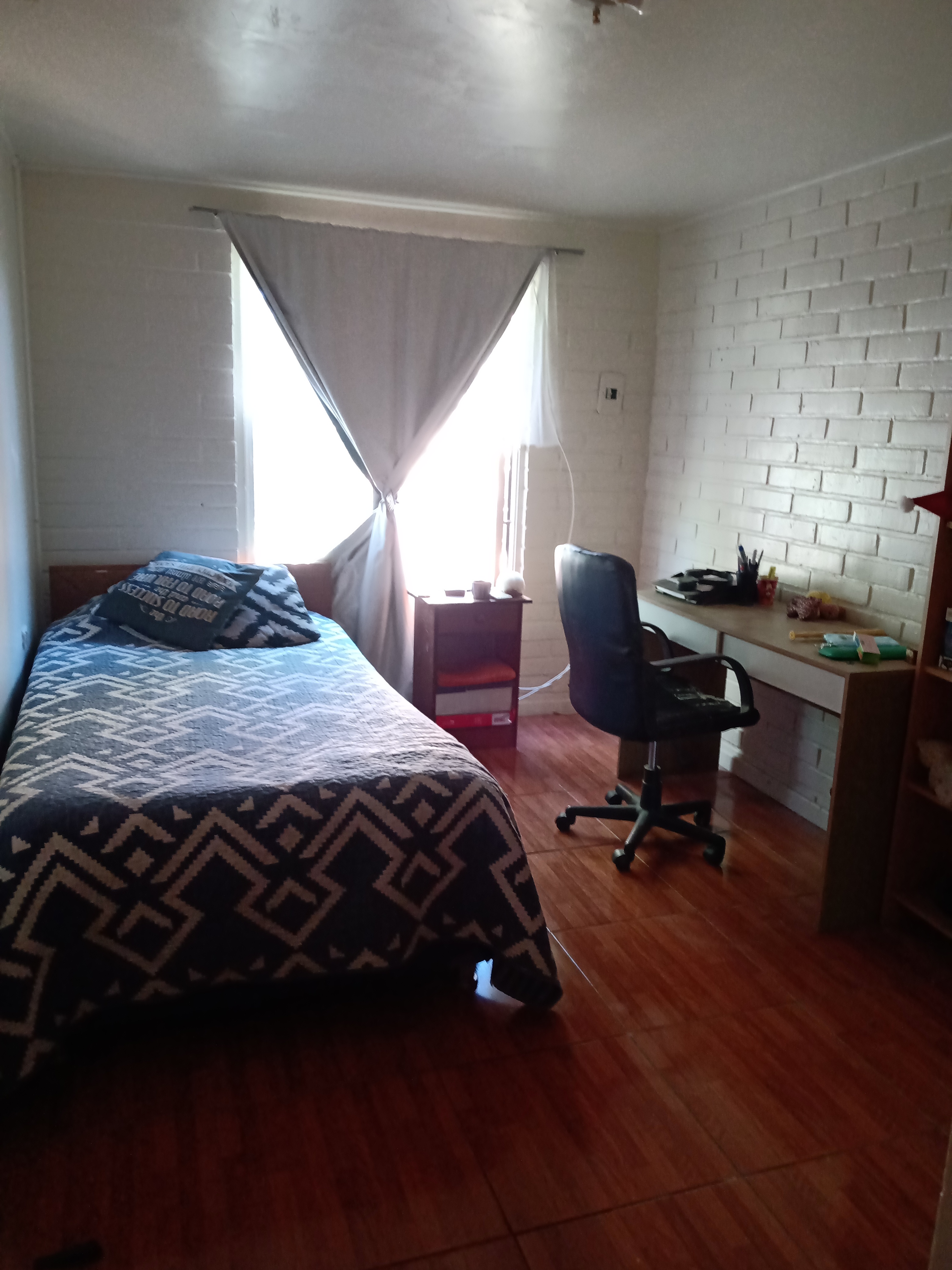 CASA AMOBLADA - VILLA ARBOLEDA -PRINCIPALMENTE EMPRESAS.-